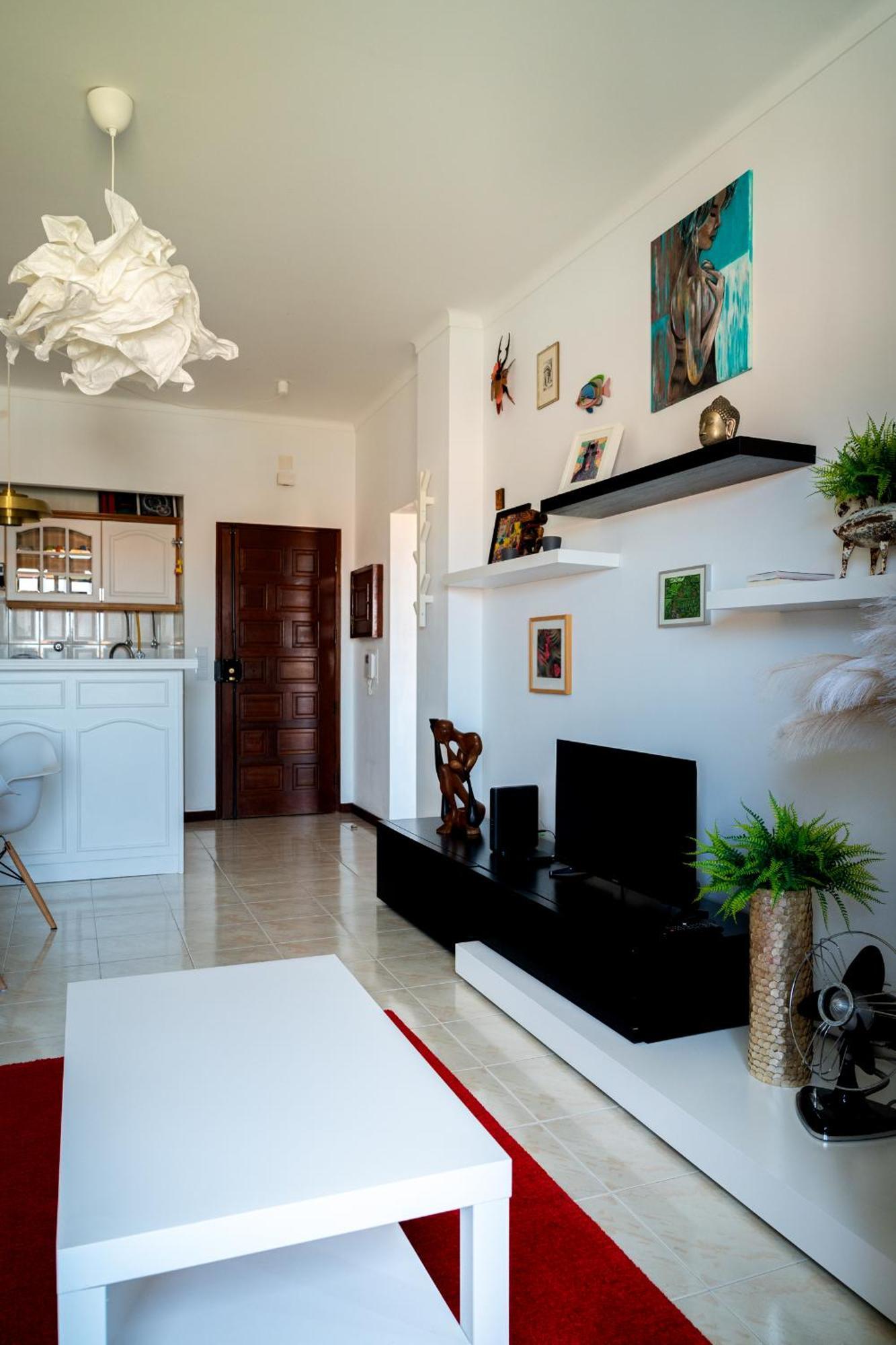 Sea View & Sundown, 150M From The Beach And Surf Spots Costa de Caparica Luaran gambar